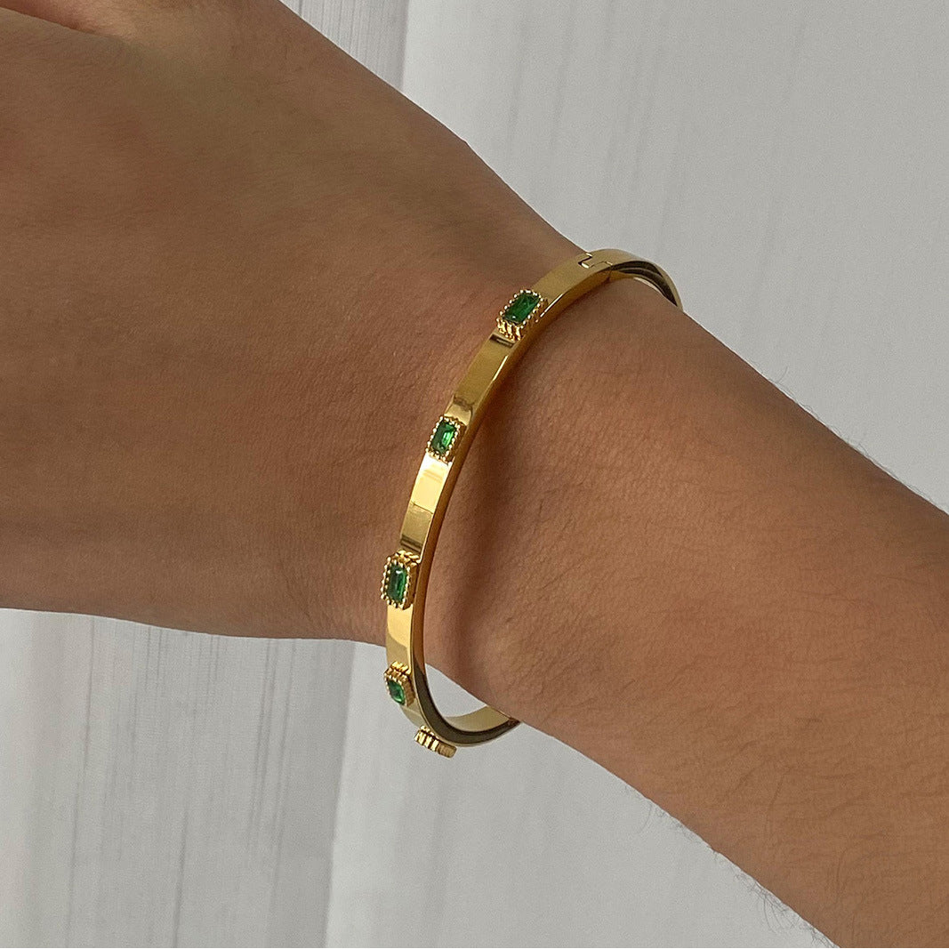 Avari Zircon Buckle Bracelet [HDD0RN35]
