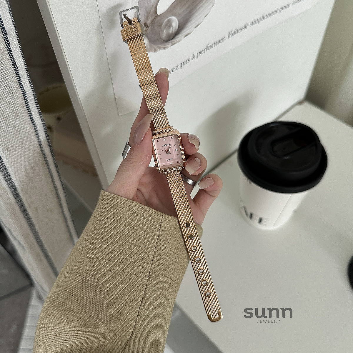 Avarose Elegant Rectangular Watch [5PPH2EQ6]