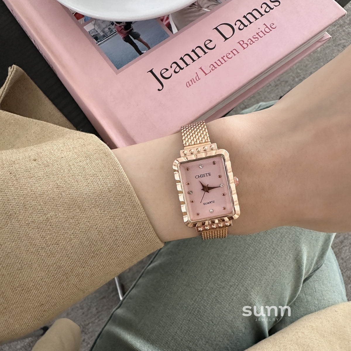 Avarose Elegant Rectangular Watch [QATUFPNH]