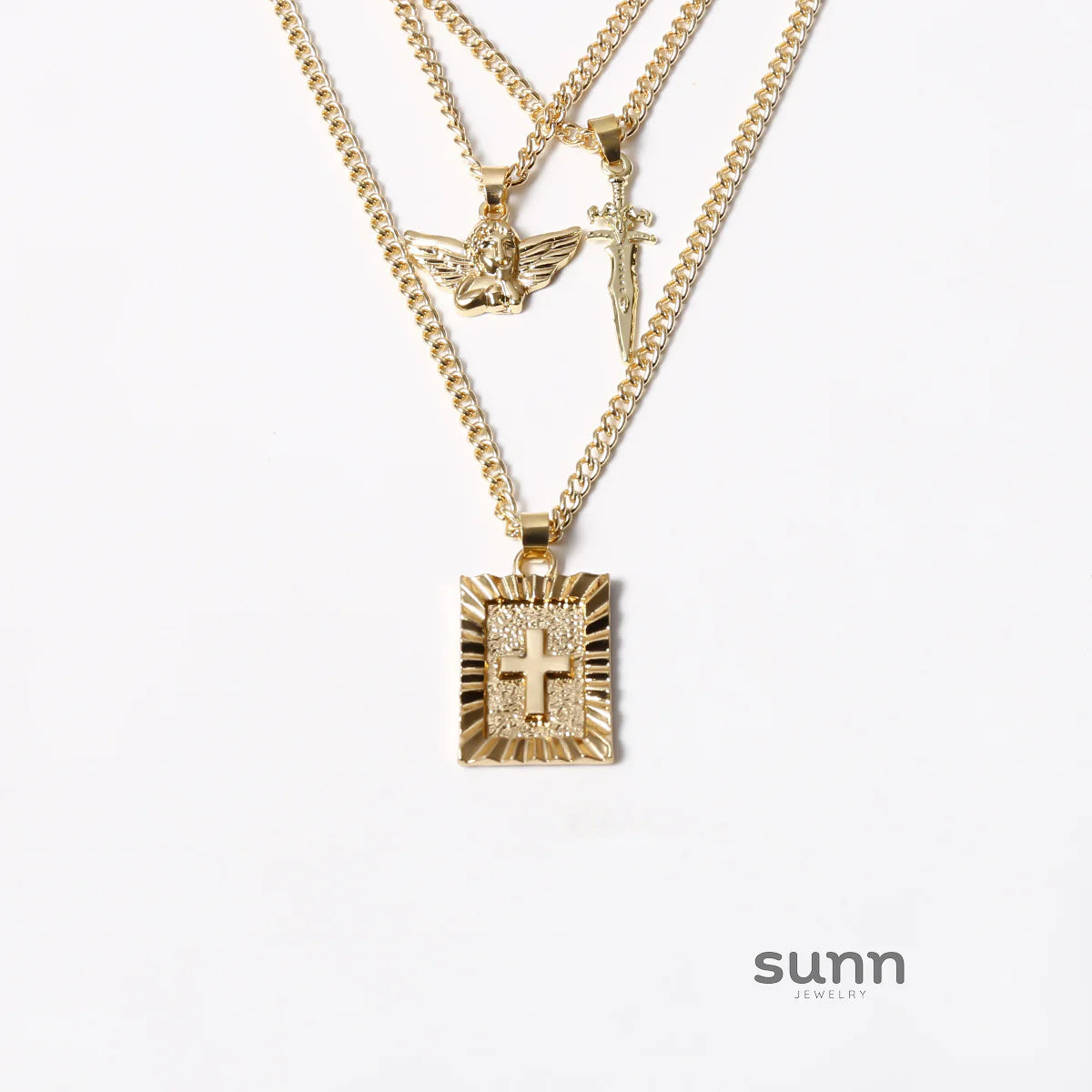 Avary Layered Pendant Necklace