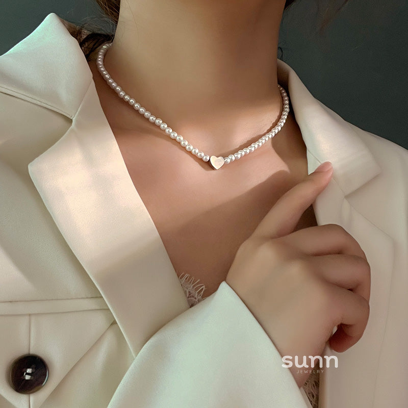 Avayah Pearl Heart Necklace [CMFPPKQC]
