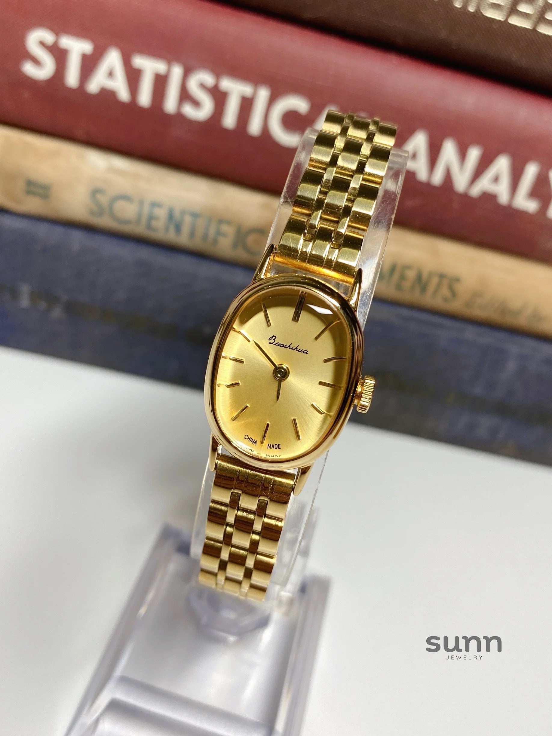 Avayah Vintage Gold Watch