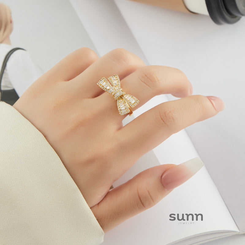 Avelyn Pavé Bow Adjustable Ring [2H9ZAWME]