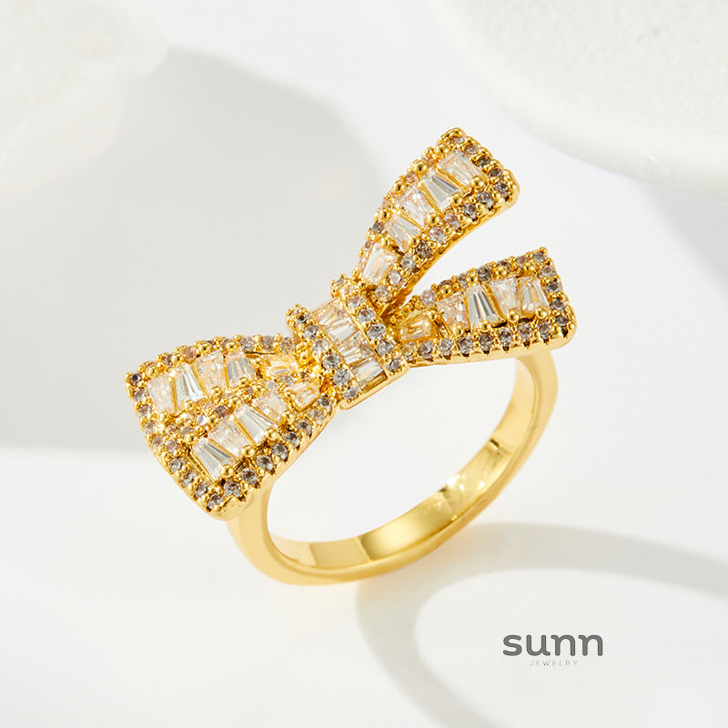 Avelyn Pavé Bow Adjustable Ring [X8BR2OGW]