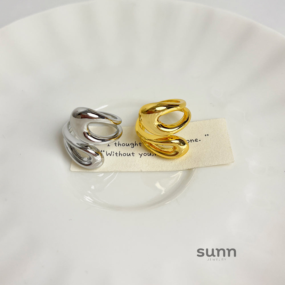 Avelyn Staggered Open Ring [T8MEMYVB]