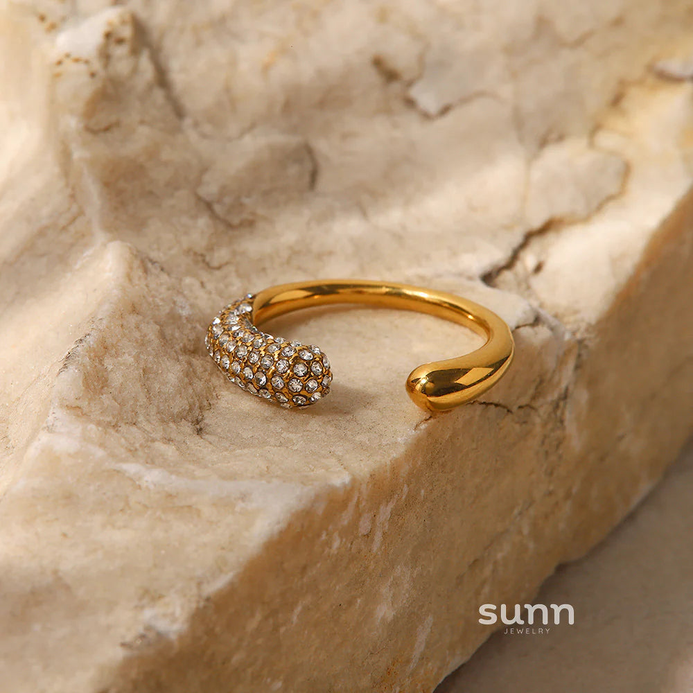 Averee Gold Diamond Ring