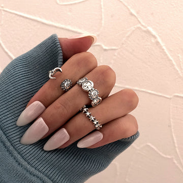 Avery Dainty Celestial Ring Set [II1ZX62E]