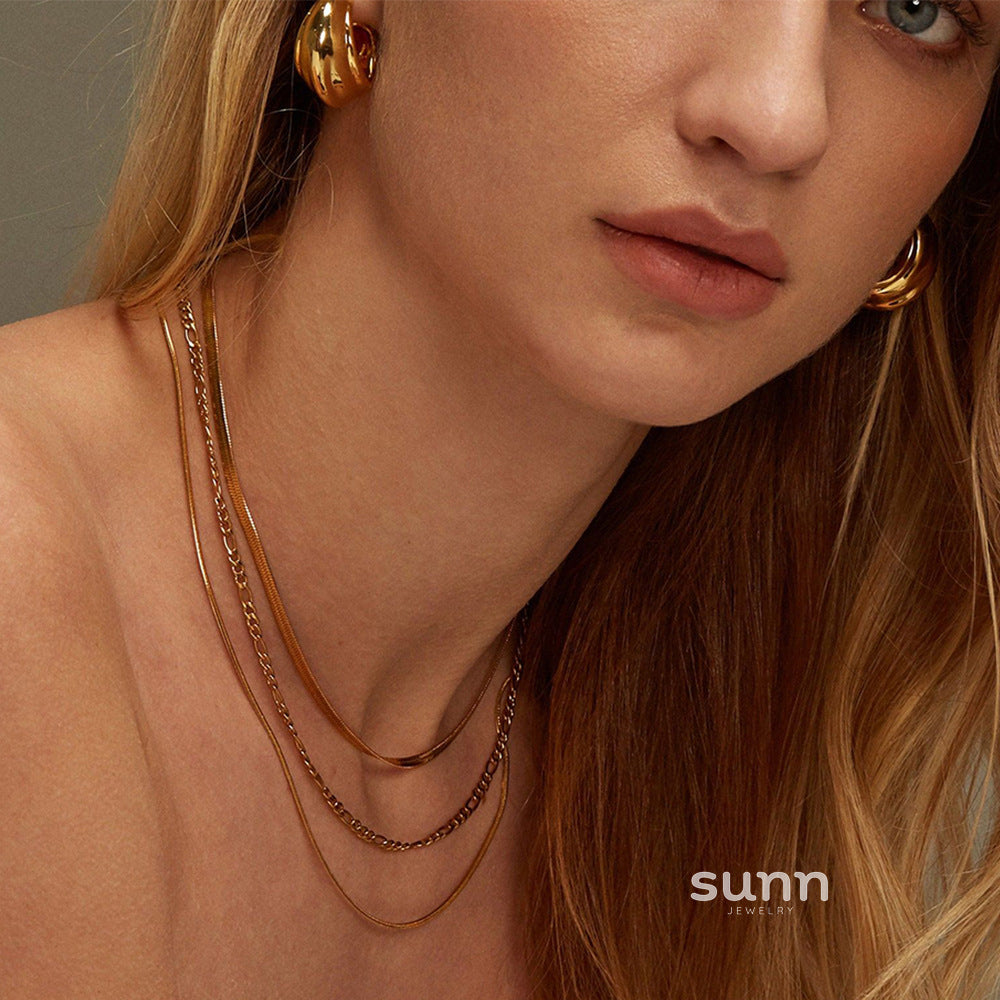 Avery Stacked Cross Necklace [1921Z2VC]