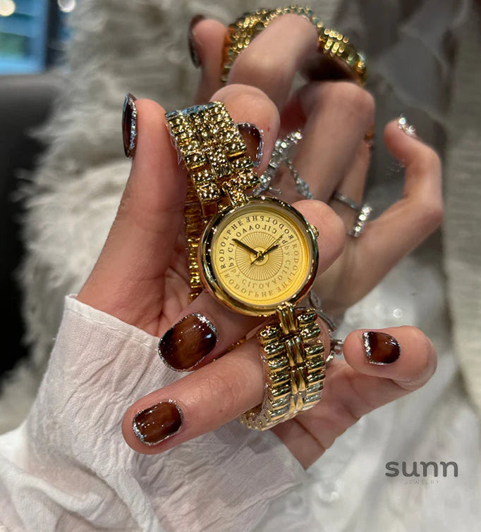 Avery Vintage Metal Watch