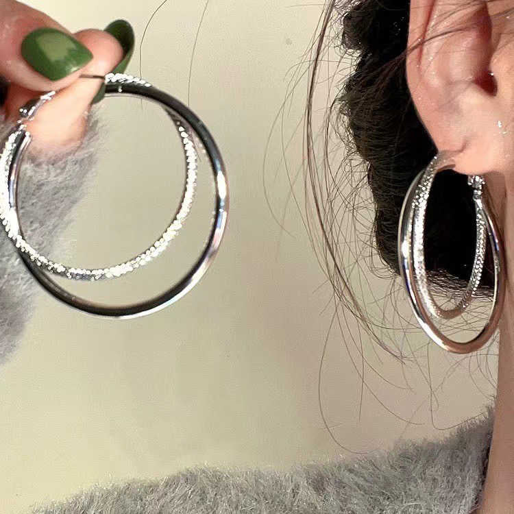 Avielle Sleek Double Hoop Earrings [BI0WECM7]