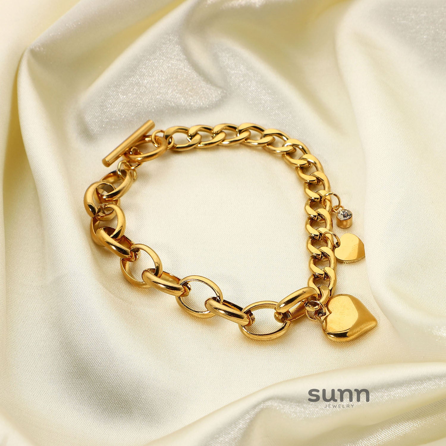 Avielle Zircon Heart Link Bracelet [3SLZB6VF]