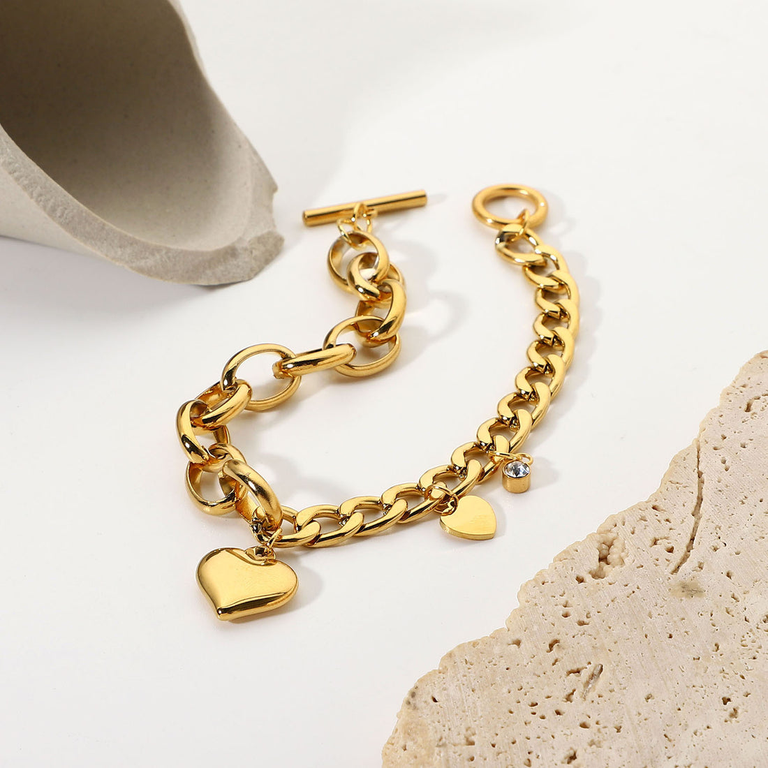 Avielle Zircon Heart Link Bracelet [79X9FA2R]