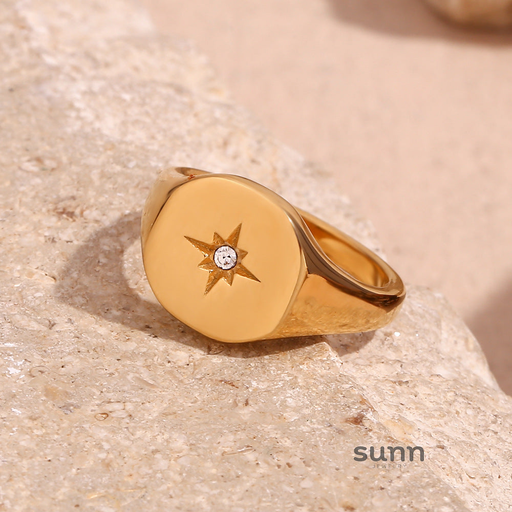 Aviyana Polaris Signet Ring [XXPK1SPZ]