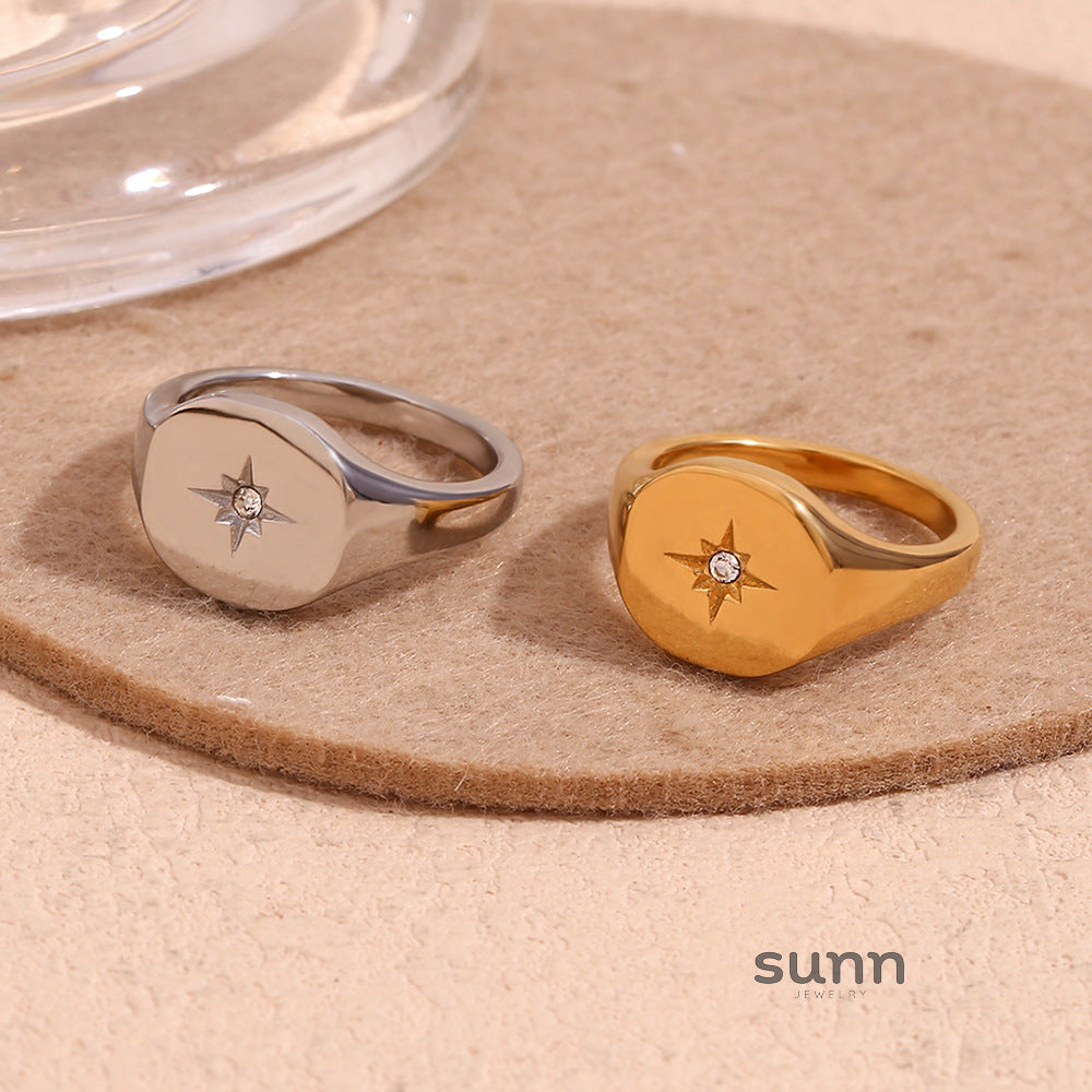 Aviyana Polaris Signet Ring [DSD07DPC]