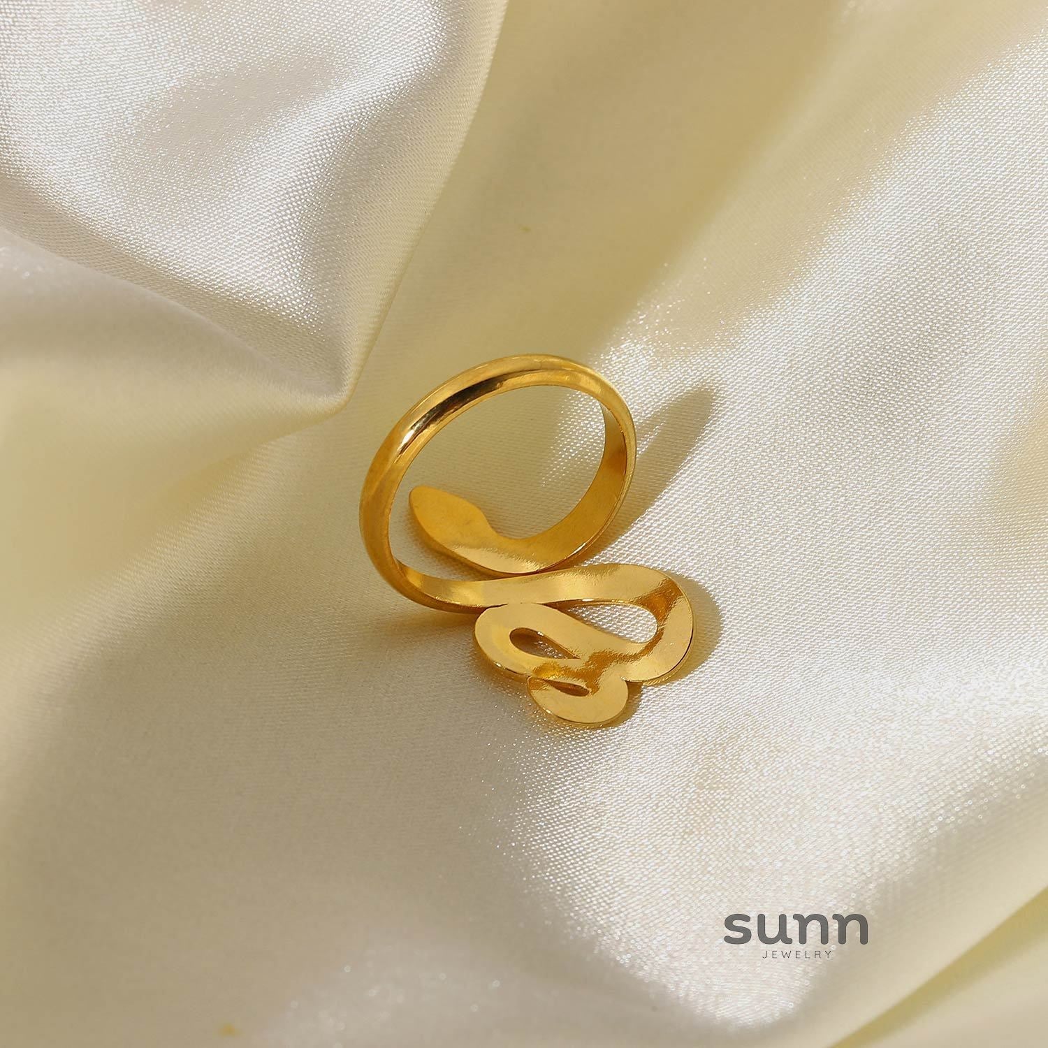 Ayaat Chic Snake Open Ring