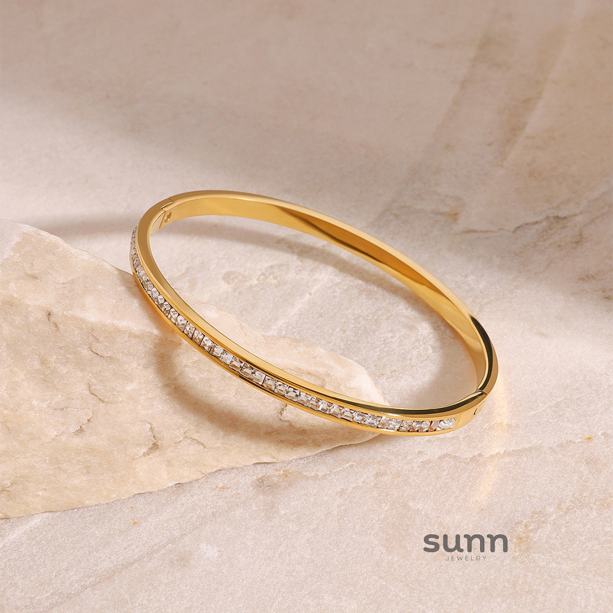 Ayda Zircon Buckle Bracelet [404S5MLZ]