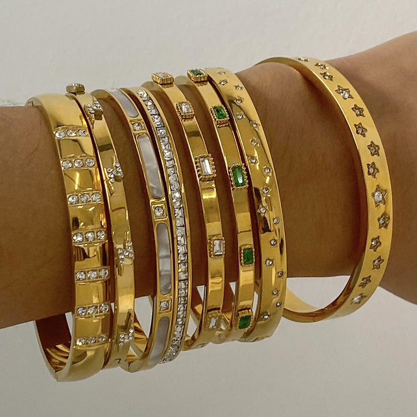 Ayda Zircon Buckle Bracelet [P5PWKP59]