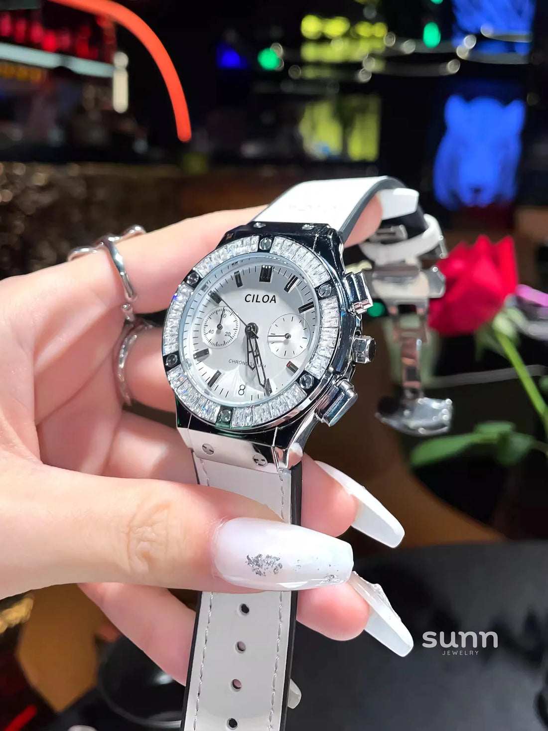 Aylee Elegant Leather Watch