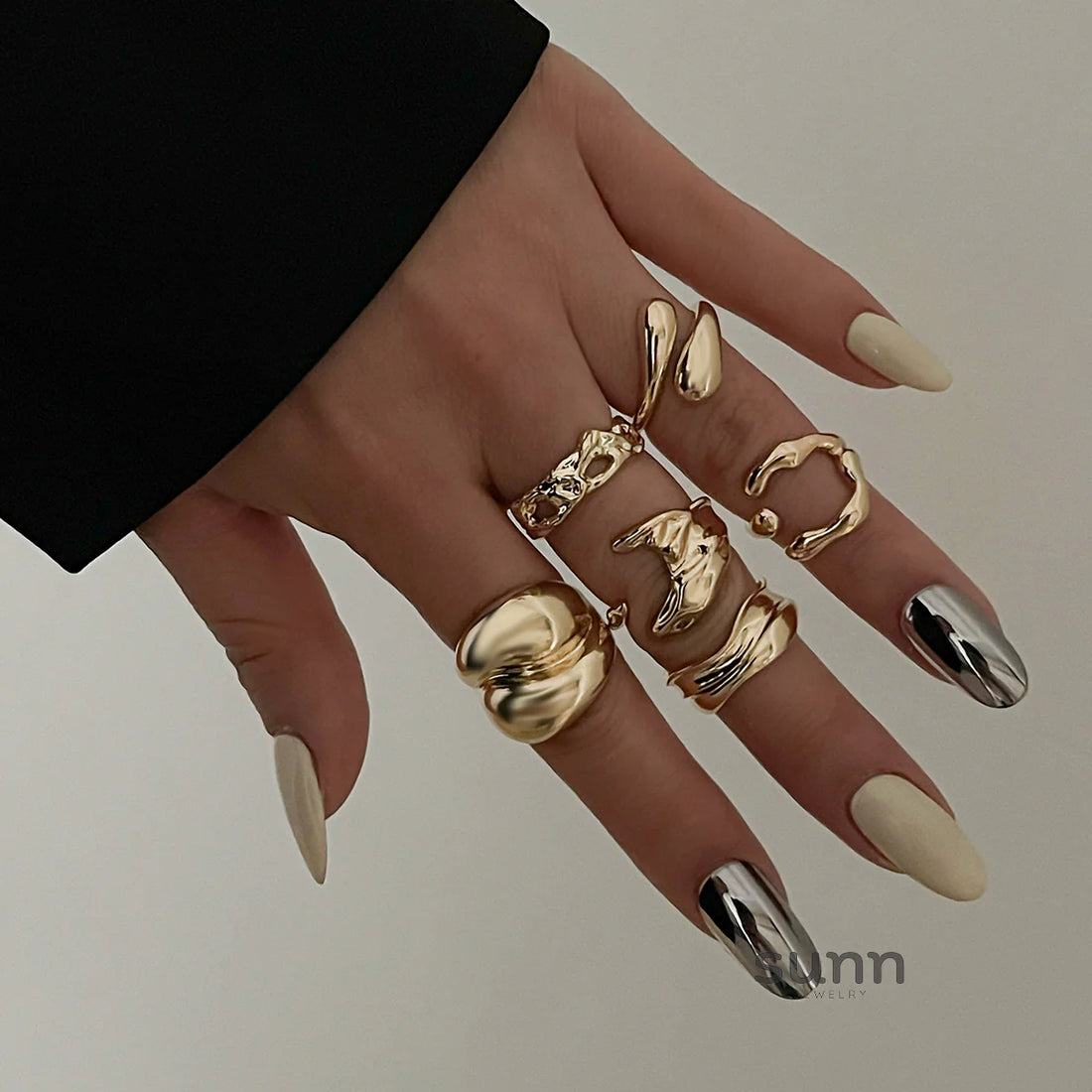 Aylee Irregular Layered Ring Set