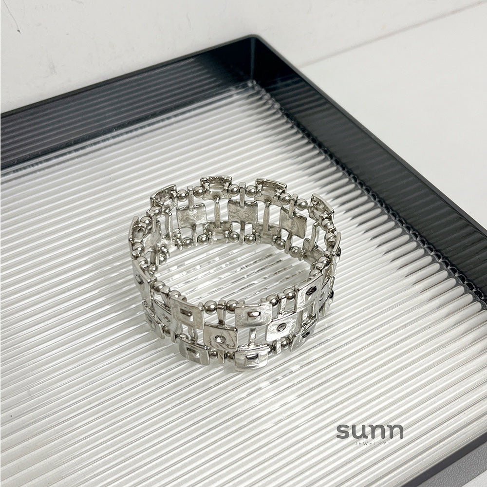 Ayonna Geometric Crystal Cuff
