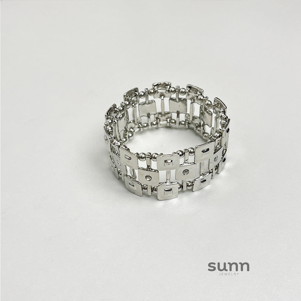 Ayonna Geometric Crystal Cuff