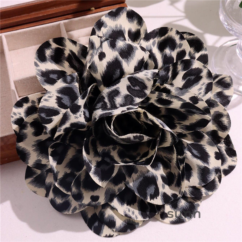 Ayva Leopard Bloom Brooch [OZM4N5AT]