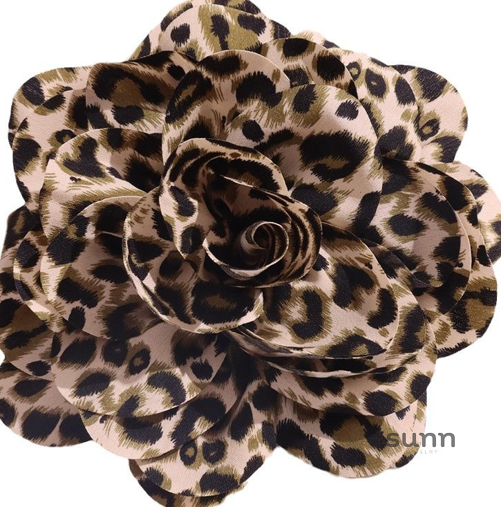 Ayva Leopard Bloom Brooch [9ZWR5PMF]