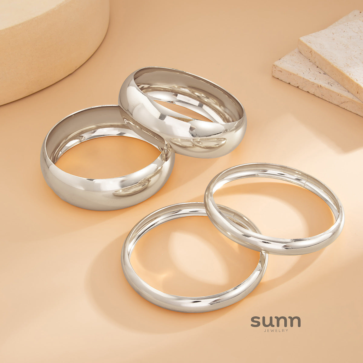 Ayven Polished Statement Bangle Set [8EGEBXRQ]