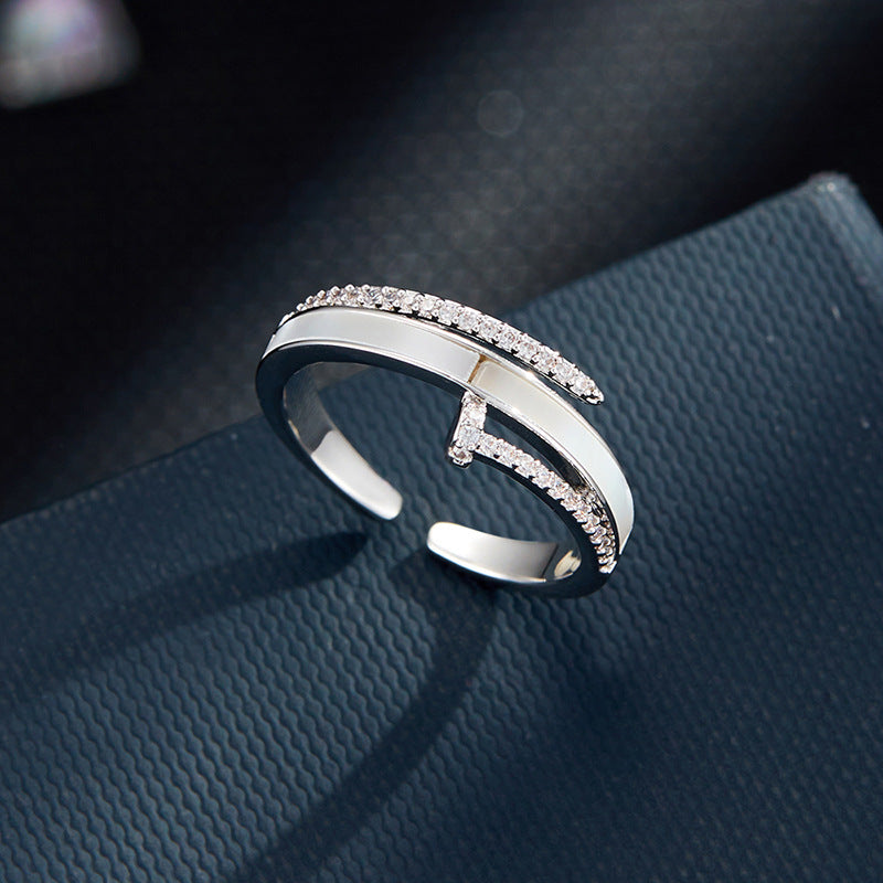 Ayven Shell Spike Open Ring [IL1H40N5]