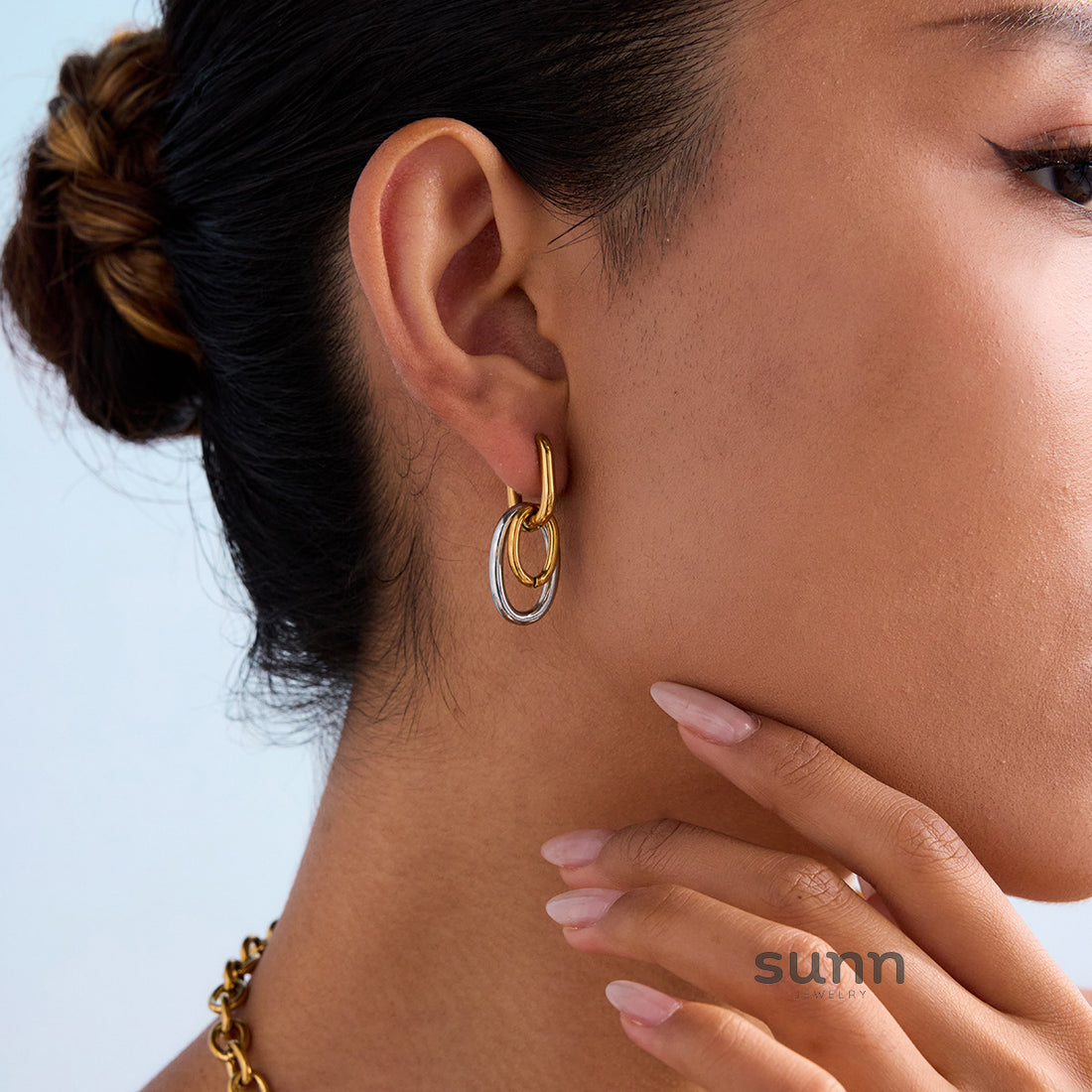 Azari Sculptural Hoop Earrings [FMHPZOTF]