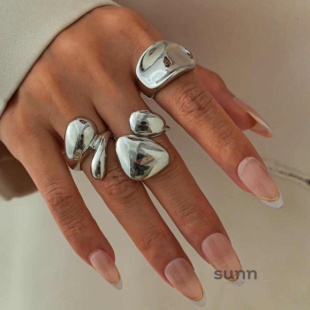 Azariah Smooth Stacking Rings
