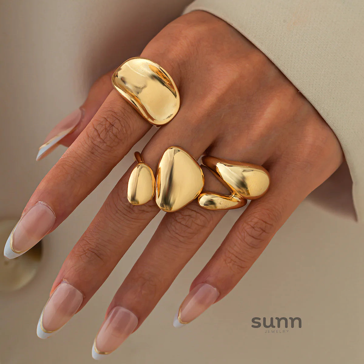Azariah Smooth Stacking Rings