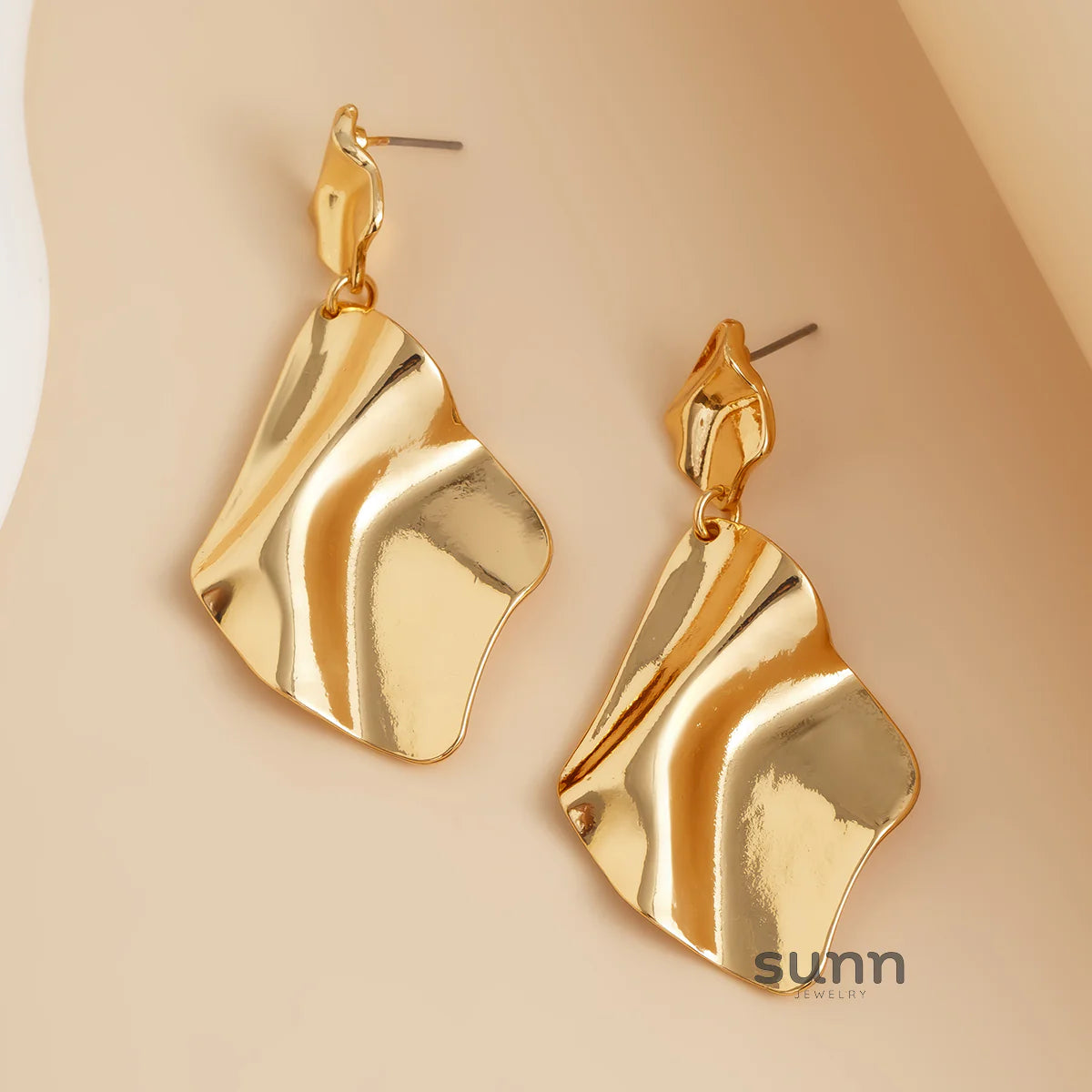 Azlyn Pleated Diamond Earrings