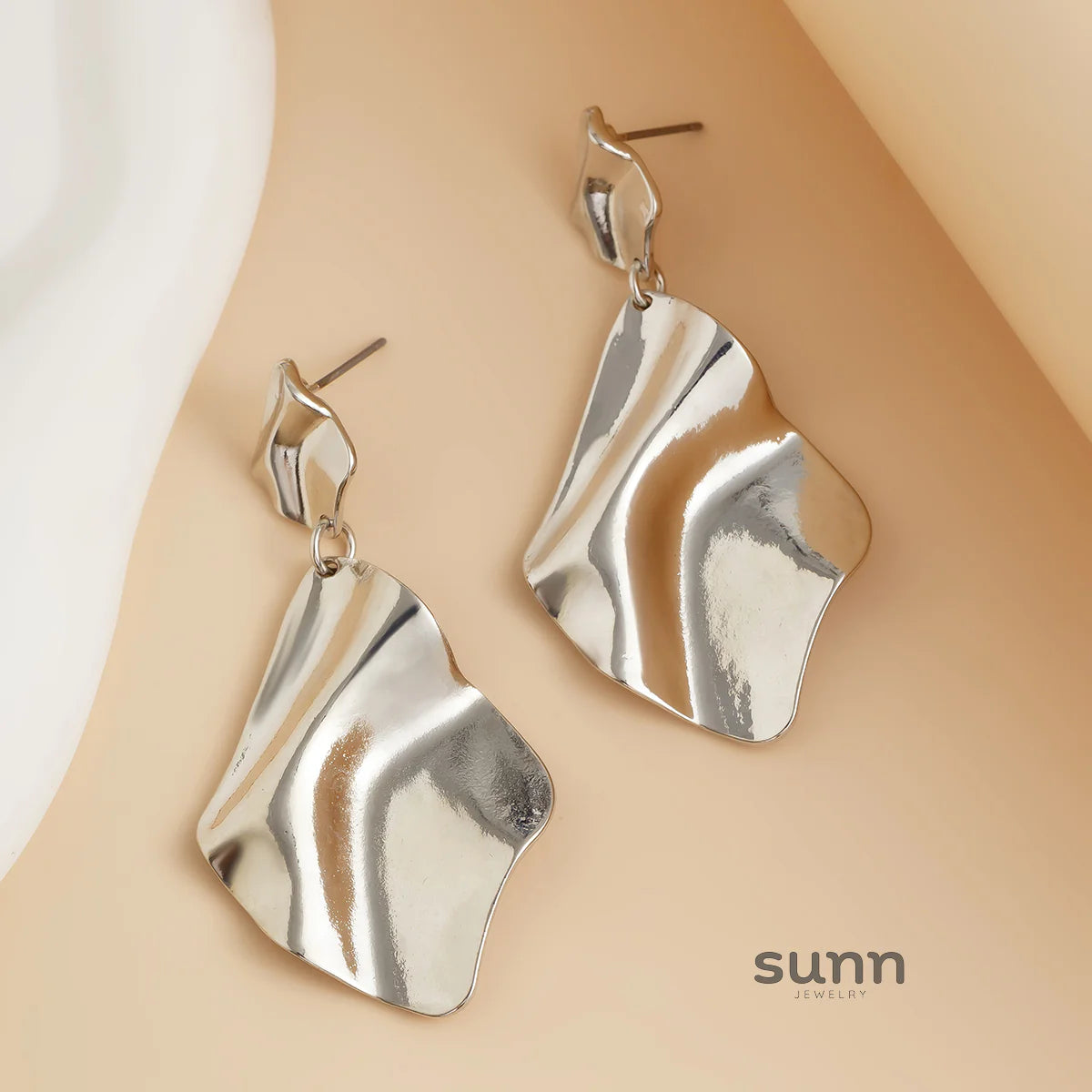 Azlyn Pleated Diamond Earrings