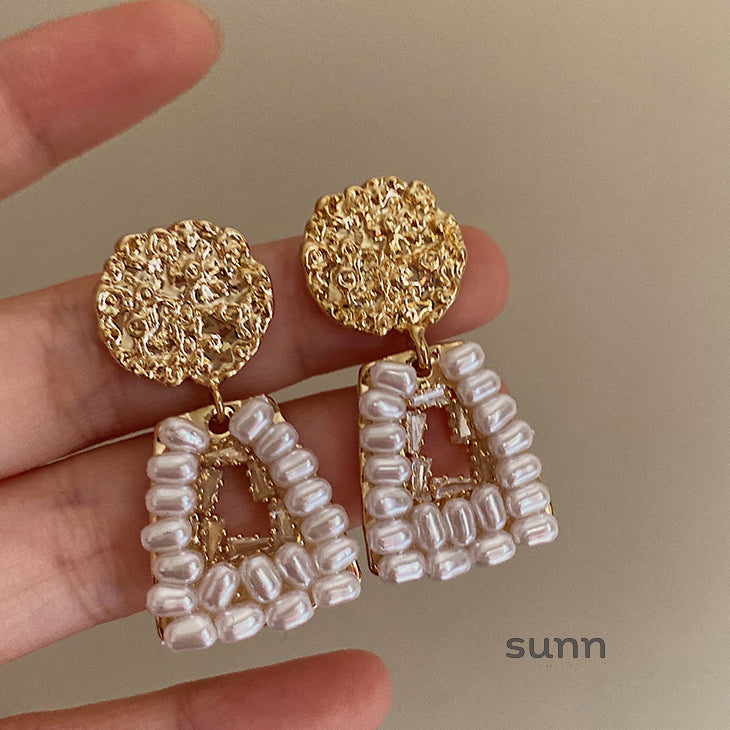 Azucena Ornate Pearl Drop Earrings [WW8BNRDJ]