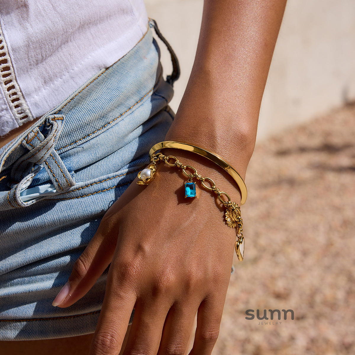 Azura Blossom Bead Bracelet [CX80NHW8]