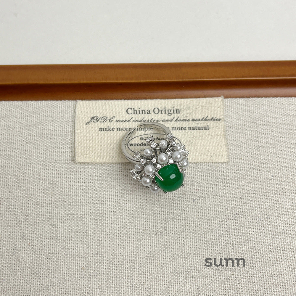 Azure Regal Emerald Pearl Ring [RM3SOLW2]