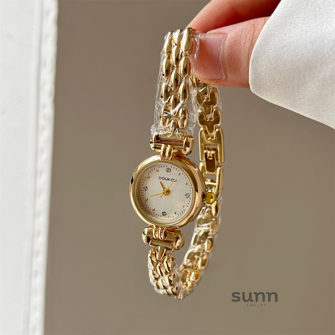Baleigh Petite Mesh Watch [53VNKB9D]