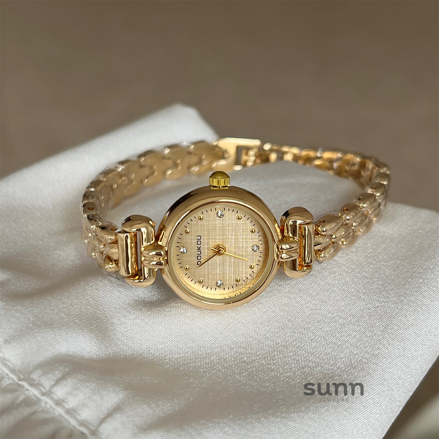 Baleigh Petite Mesh Watch [P0PCTXTW]