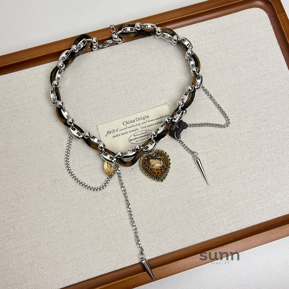 Baleigh Y2K Heart Cat Choker [GSPVXEUR]