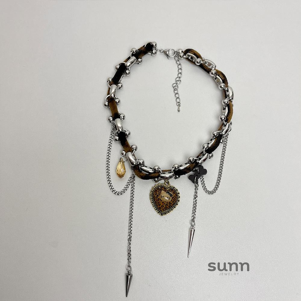 Baleigh Y2K Heart Cat Choker [GKLB49D2]