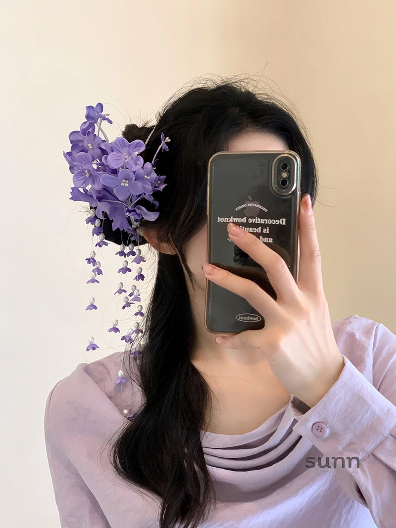 Basma Lily Tassel Hair Clip [C9DJBONP]