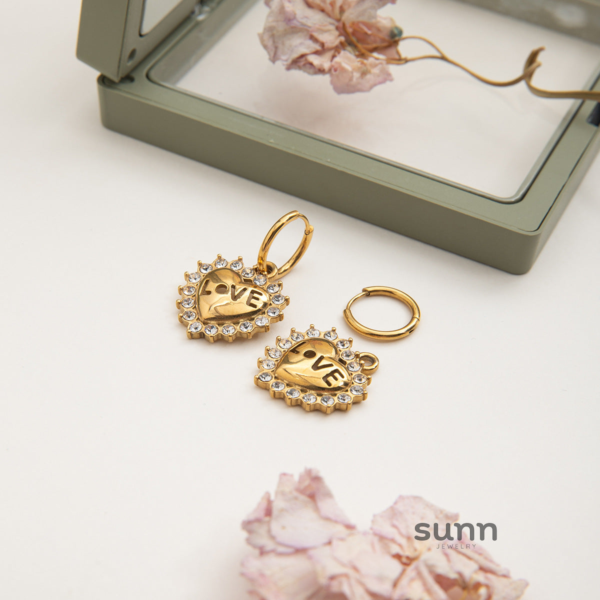 Bayla Stainless Steel Heart Stud Earrings [RD2MIIBK]