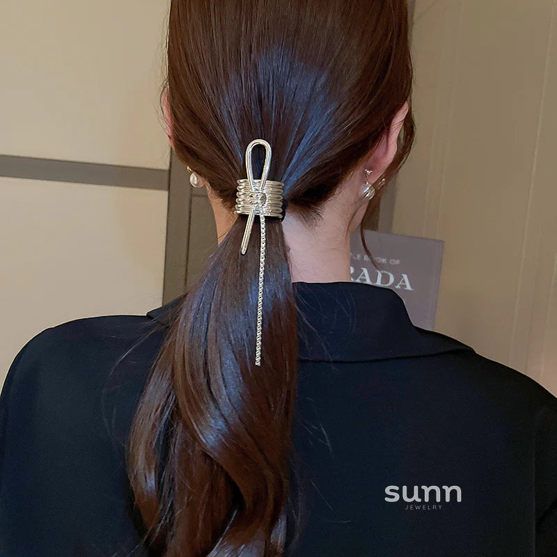 Baylee Minimalist Hair Clip