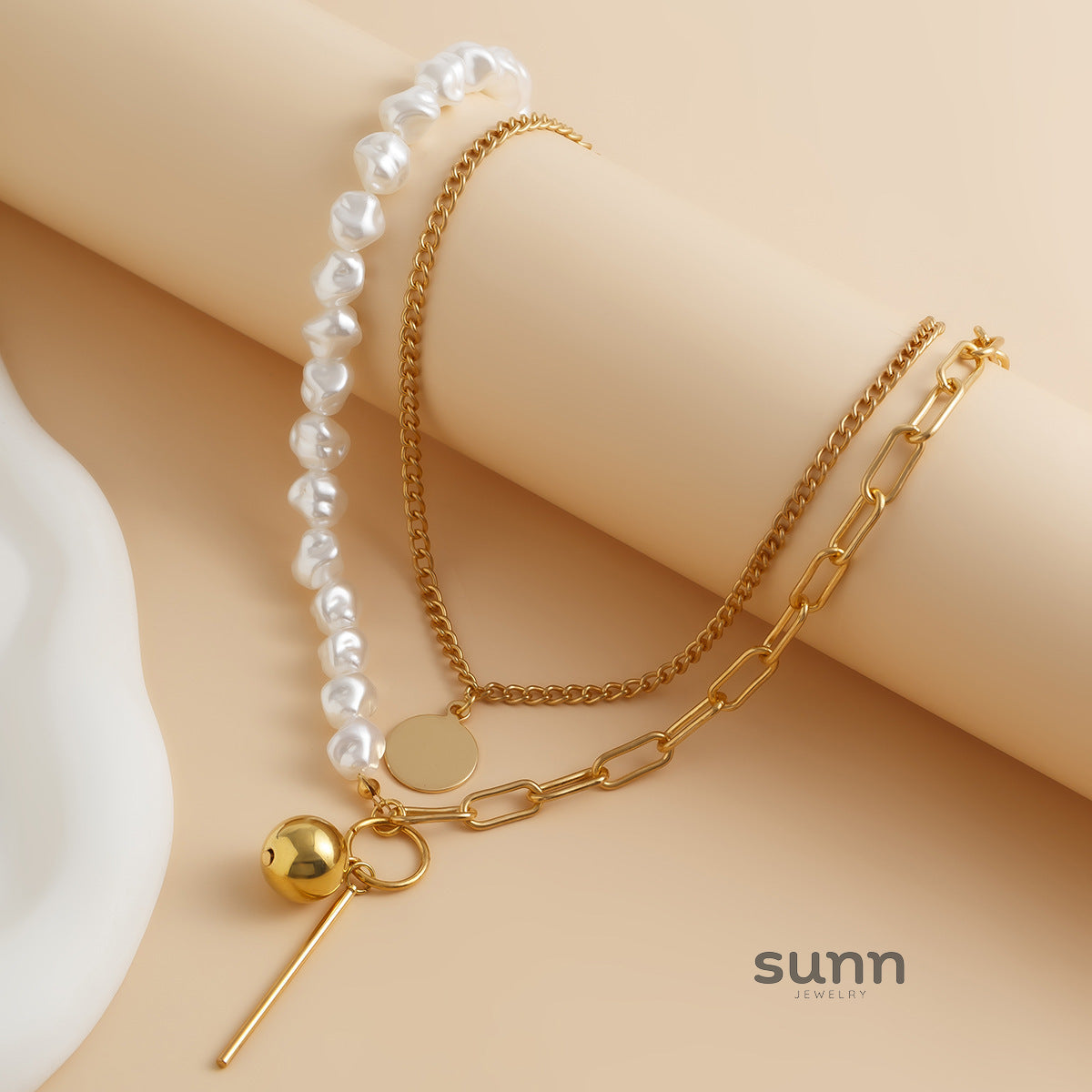 Bayley Layered Pearl Sequin Necklace [ZWSFU8V5]
