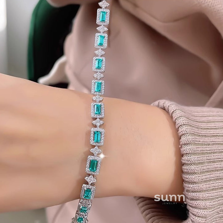 Baylie Paraiba Stone Bracelet [BUVMP1NJ]