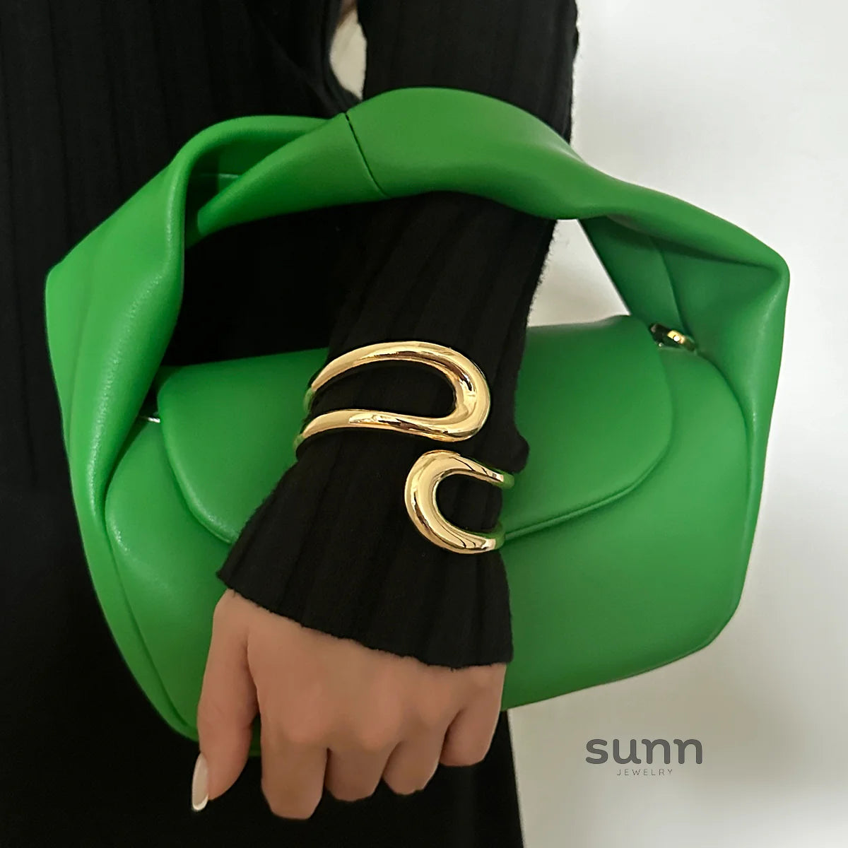 Beatriz Polished Double Cuff