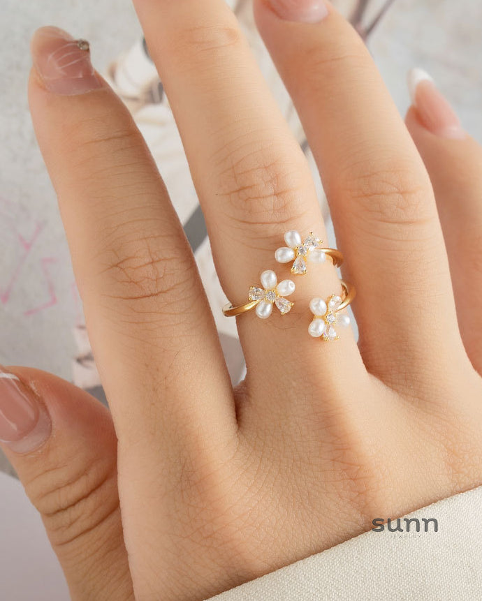 Becky Blossom Micro-Inlaid Ring [UCA0MPBG]