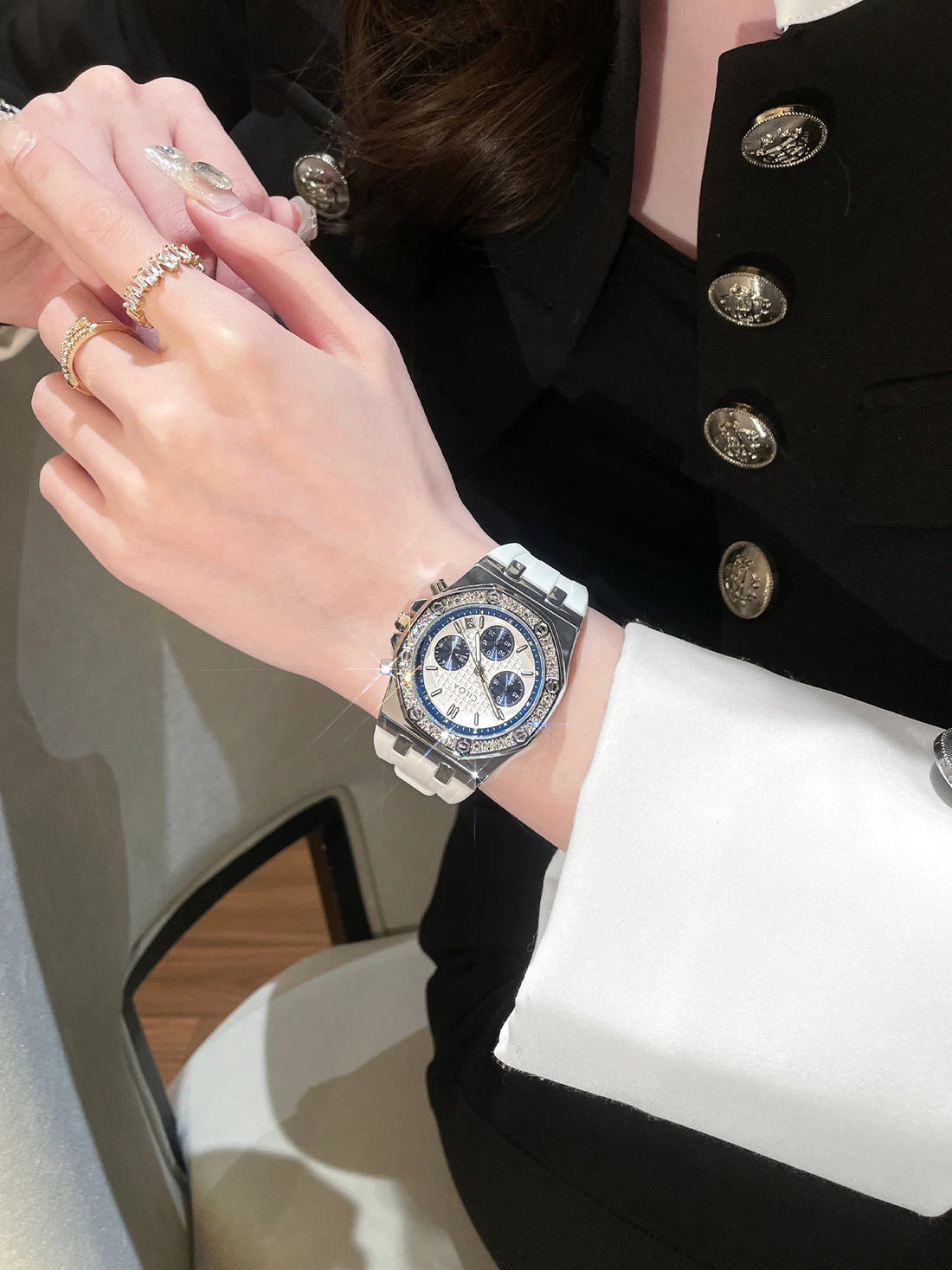 Becky Crystal Bezel Wristwatch