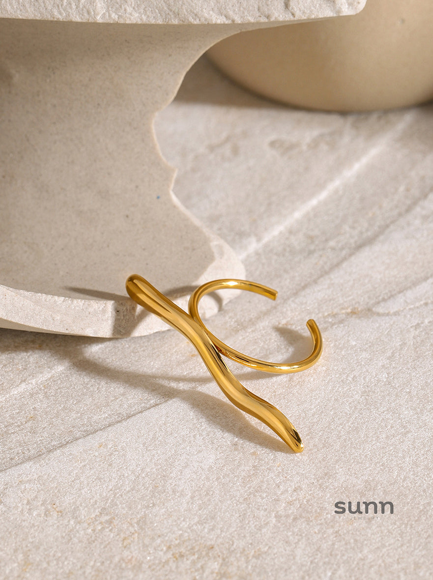 Bellah Ripple Open Ring [GOP5HK1U]